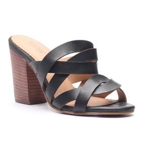 NWT Crevo Petal Block Heel Leather Black Tan  Mule Sandal sz 8